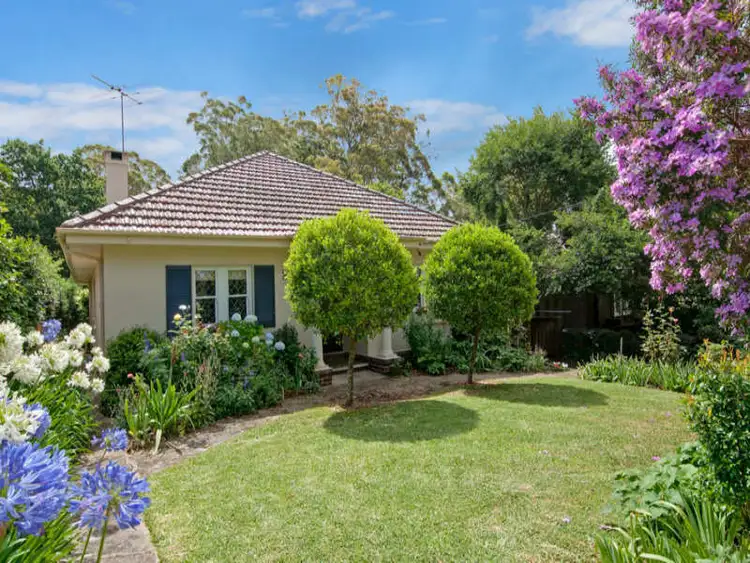 10 Katina Street, Turramurra NSW 2074