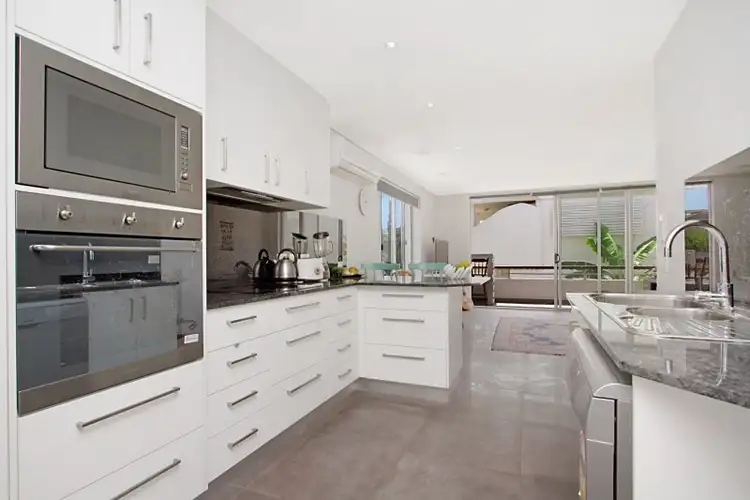 3/20 Tamborine Street, Mermaid Beach QLD 4218