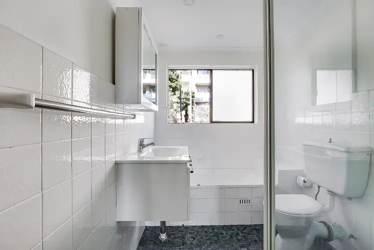 Sixth view of Homely unit listing, 20/63 Pacific Parade, Dee Why NSW 2099