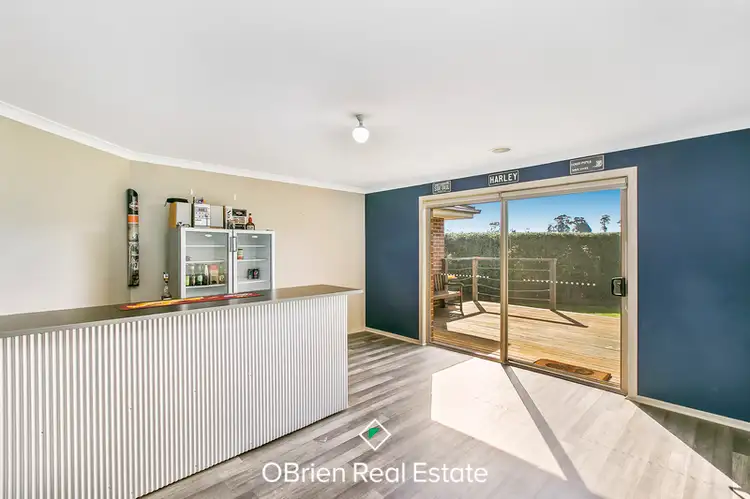 Fourth view of Homely house listing, 9 Lakeside Court, Drouin VIC 3818