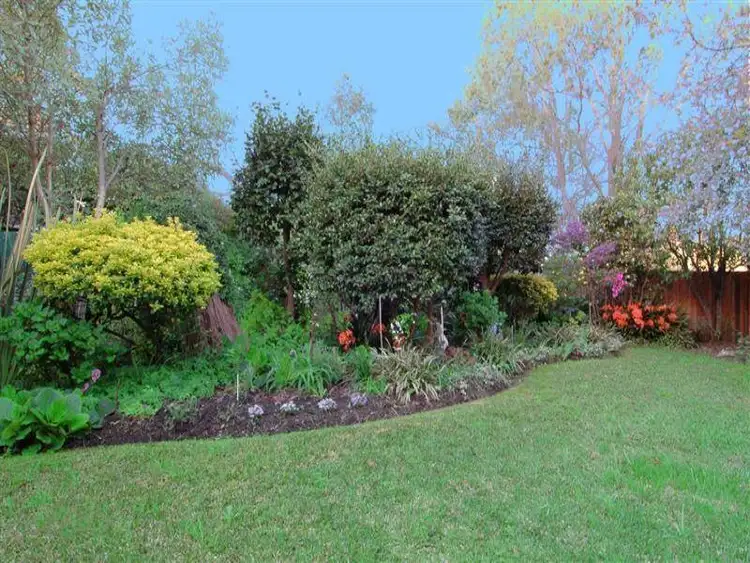 Sixth view of Homely house listing, 2 Laurence Avenue, Turramurra NSW 2074