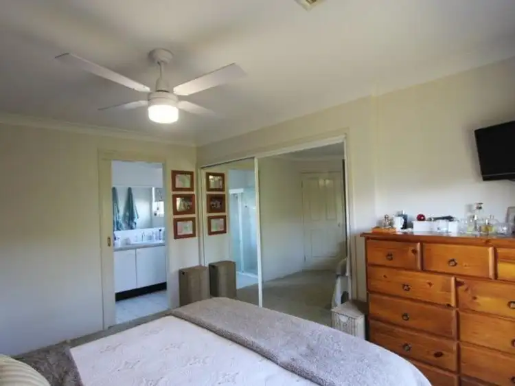 Sixth view of Homely house listing, 33 Ballanya Avenue, Goulburn NSW 2580