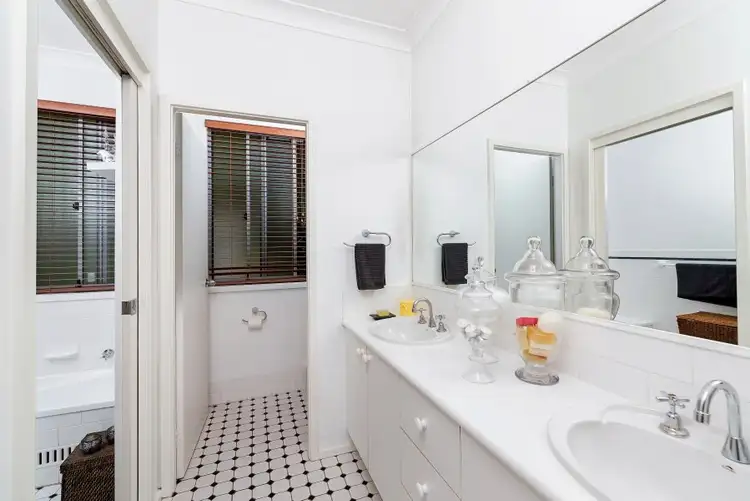 Fifth view of Homely house listing, 7 Nurragi Close, Avoca Beach NSW 2251