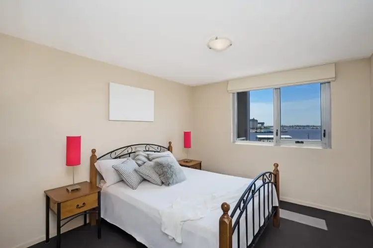 Fifth view of Homely unit listing, 701/25 Bellevue Street, Newcastle NSW 2300