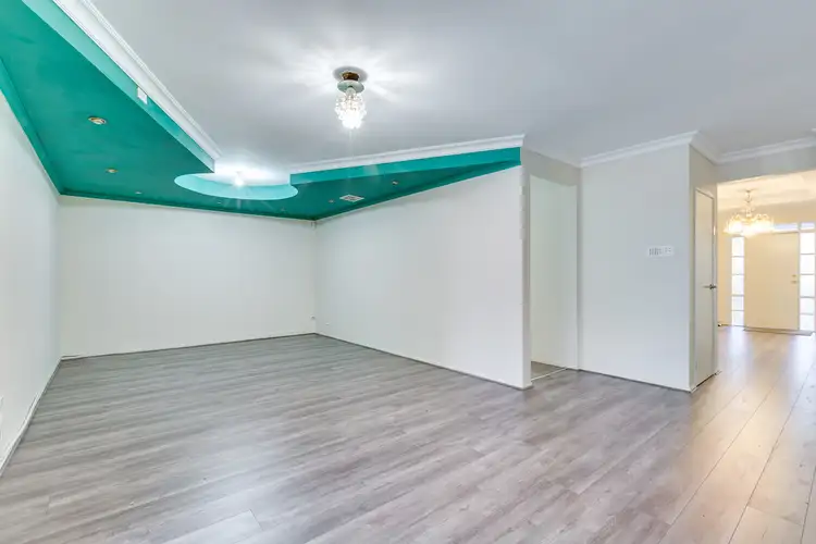 Fifth view of Homely house listing, 21 Salvana Court, Taylors Lakes VIC 3038
