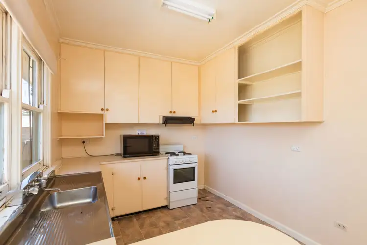 Sixth view of Homely house listing, 5 Kiewa Avenue, Red Cliffs VIC 3496