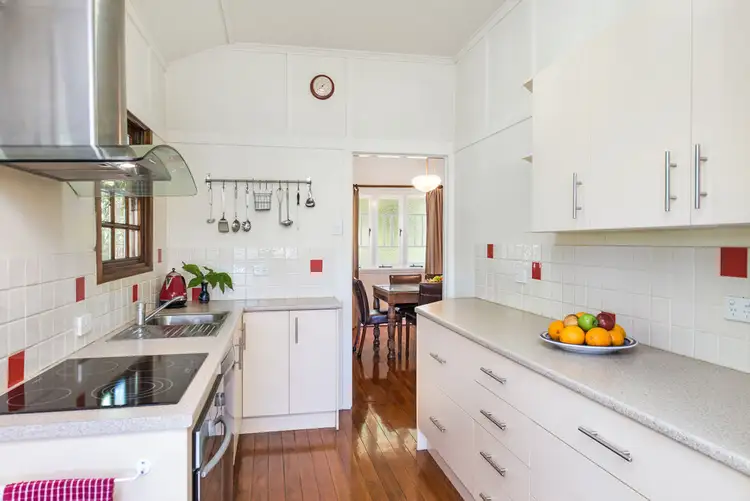 Fifth view of Homely house listing, 39 Barter Avenue, Holland Park QLD 4121