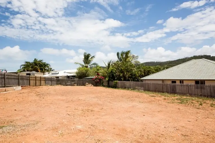 35-37 Miami Crescent, Pacific Heights QLD 4703