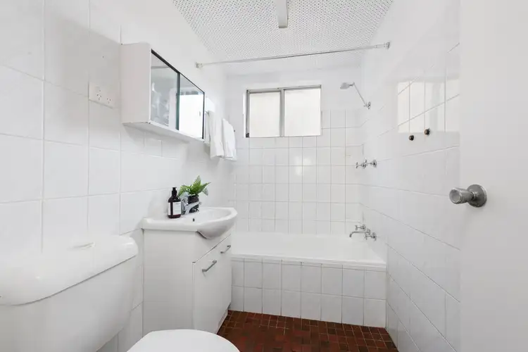 Sixth view of Homely apartment listing, 1/6 Grafton Crescent, Dee Why NSW 2099