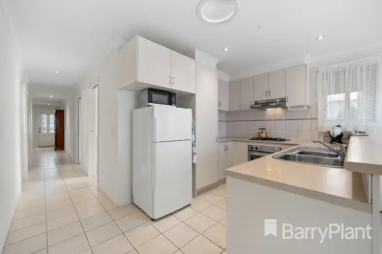 Sixth view of Homely house listing, 32 St Andrews Place, Lake Gardens VIC 3355