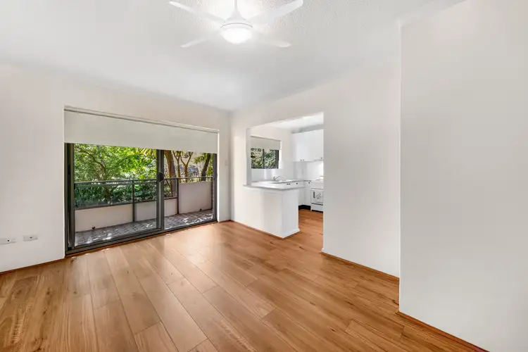 Main view of Homely unit listing, 9/33 Foam Street, Freshwater NSW 2096