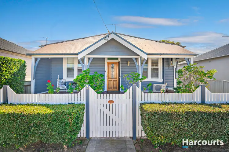 3 George Street, Mayfield East NSW 2304