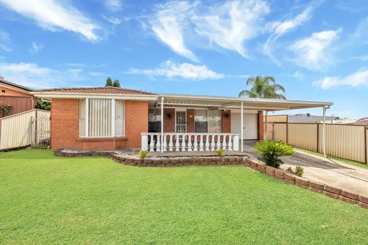 4 Waring Crescent, Plumpton NSW 2761