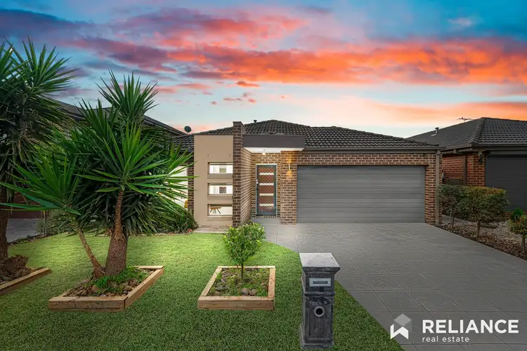 18 Spinifex Street, Point Cook VIC 3030
