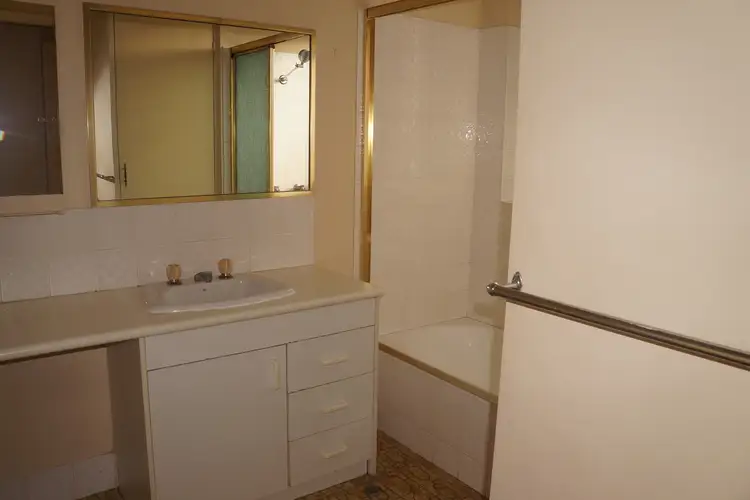 Fifth view of Homely unit listing, 8/34 Oliver Street, Nundah QLD 4012