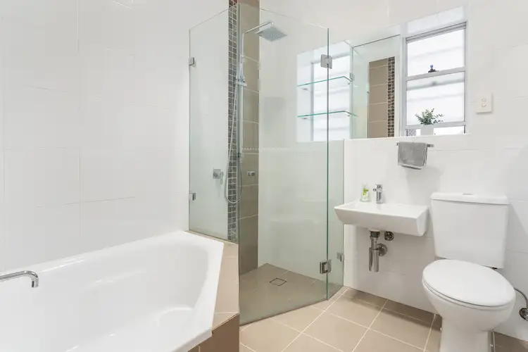 Fourth view of Homely apartment listing, 2/1 Hardie Street, Neutral Bay NSW 2089