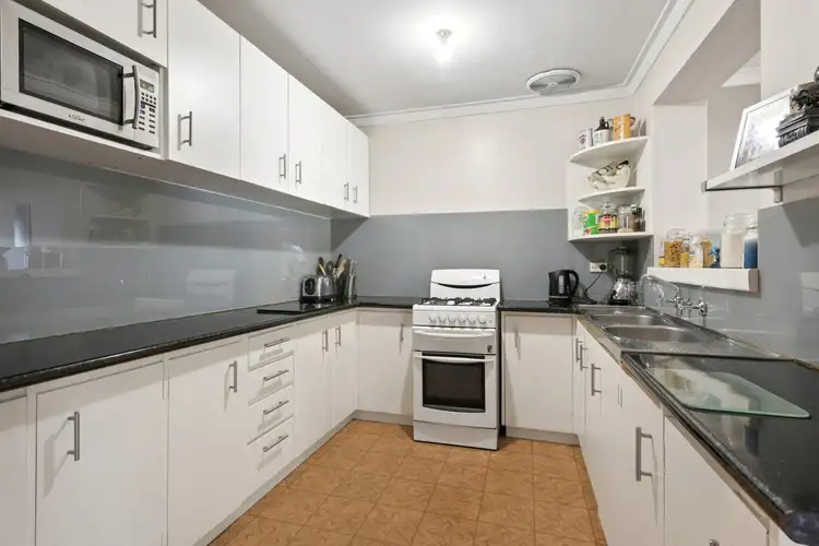 Seventh view of Homely house listing, 4 Cedar Way, Maddington WA 6109