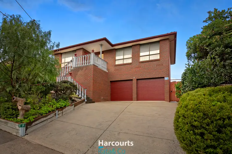 7 Baystone Road