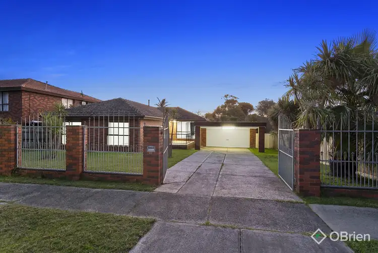 Main view of Homely house listing, 25 Isaac Smith Crescent, Endeavour Hills VIC 3802