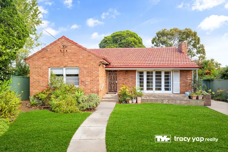 2 Young Parade, Eastwood NSW 2122