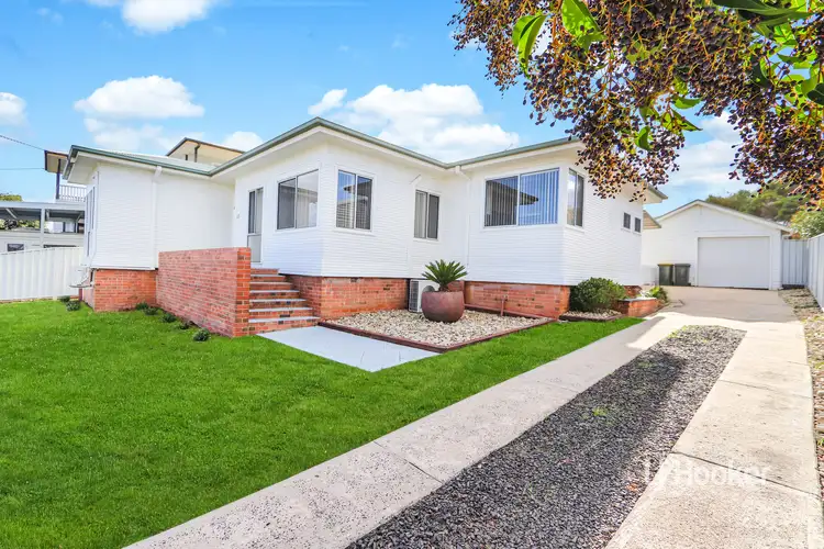 23 Froude Street, Inverell NSW 2360
