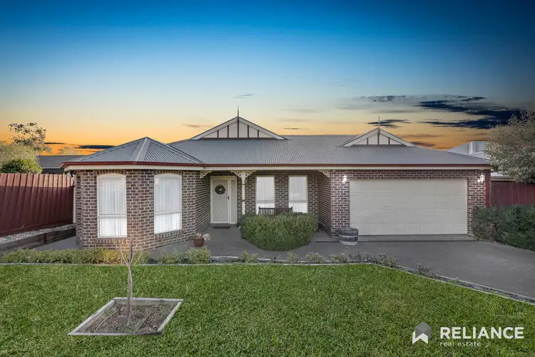 14 Claret Ash Drive, Sunbury VIC 3429