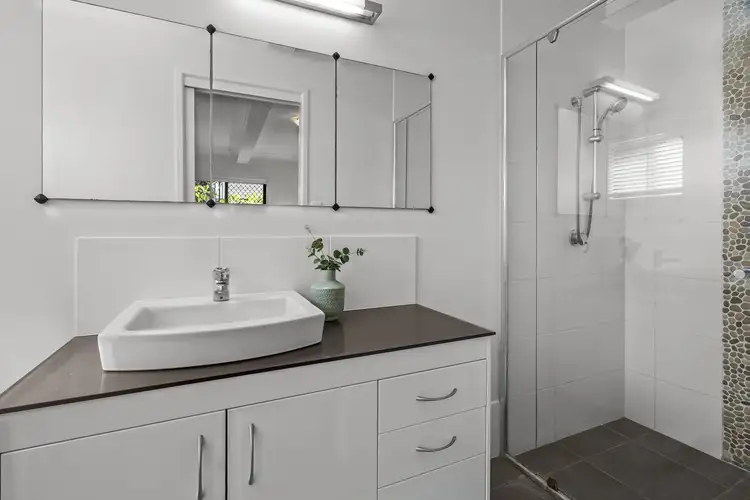Sixth view of Homely house listing, 83 Stradbroke Avenue, Wynnum QLD 4178