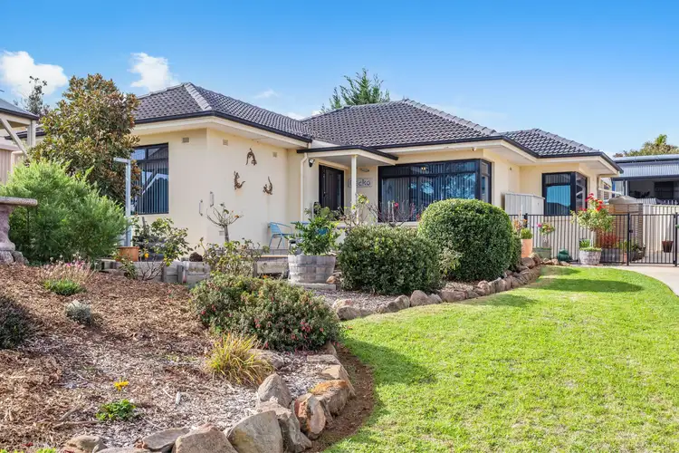 28a Martin Road, Morphett Vale SA 5162