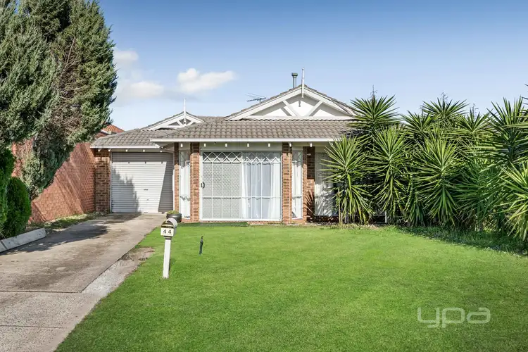 44 Rearden Crescent, Roxburgh Park VIC 3064
