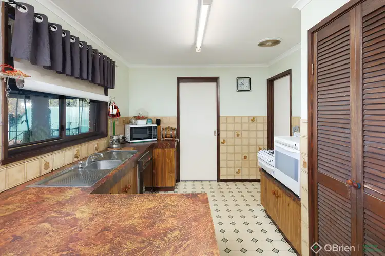 Third view of Homely house listing, 32 Emerald Avenue, Wodonga VIC 3690