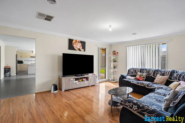 Second view of Homely house listing, 4 Tarragon Court, Lynbrook VIC 3975
