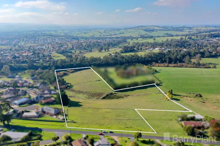 Lardner Road, Drouin VIC 3818