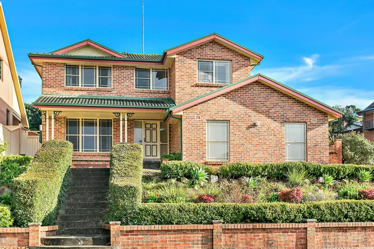 2 Mason Place