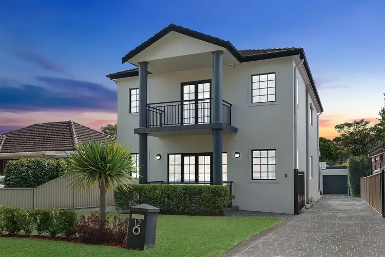 12 Caloola Crescent, Beverly Hills NSW 2209