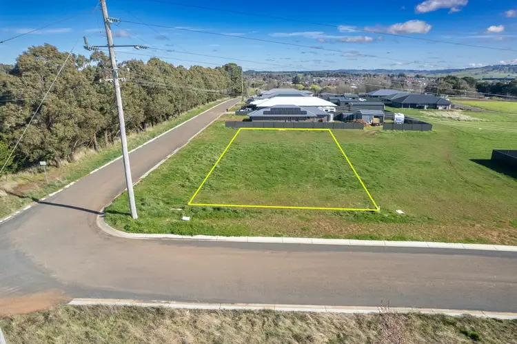 2 McIntosh Road
