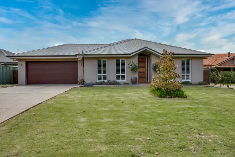 10 Civitina Place, East Albury NSW 2640