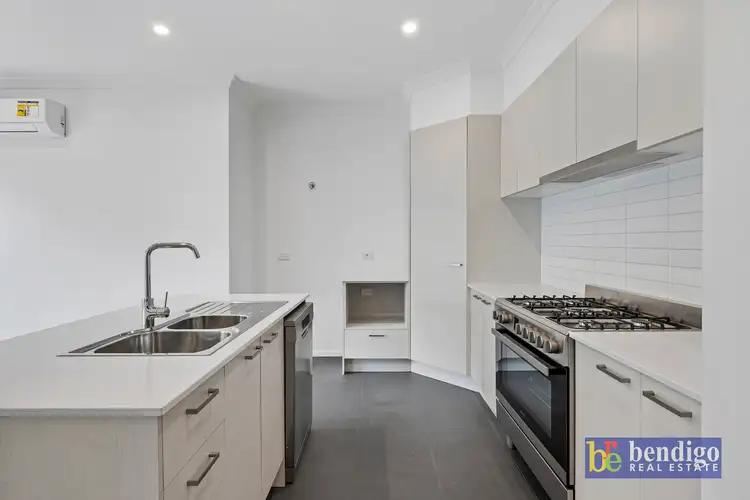 Fourth view of Homely townhouse listing, 26 Graham Street, Quarry Hill VIC 3550