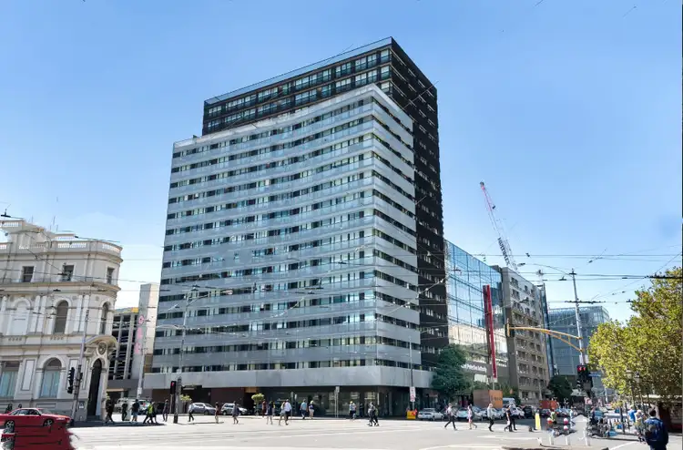 1209/6 Leicester Street