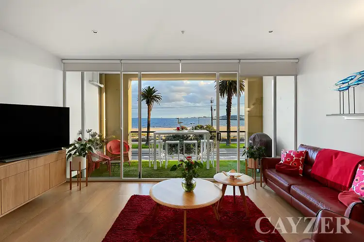 205/55 Beach Street, Port Melbourne VIC 3207