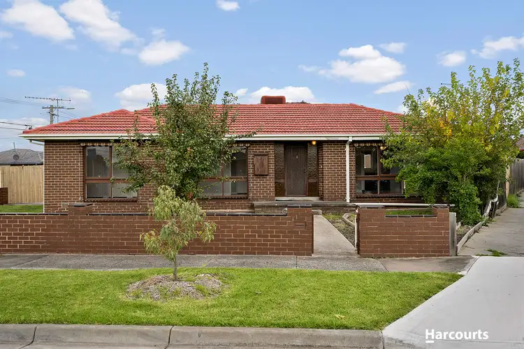 1 Hampstead Court