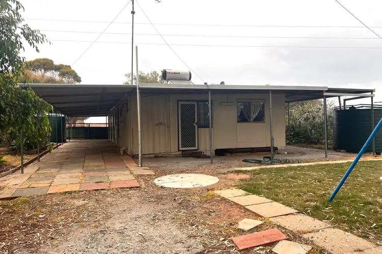 685 Muluckine Road, Grass Valley WA 6403