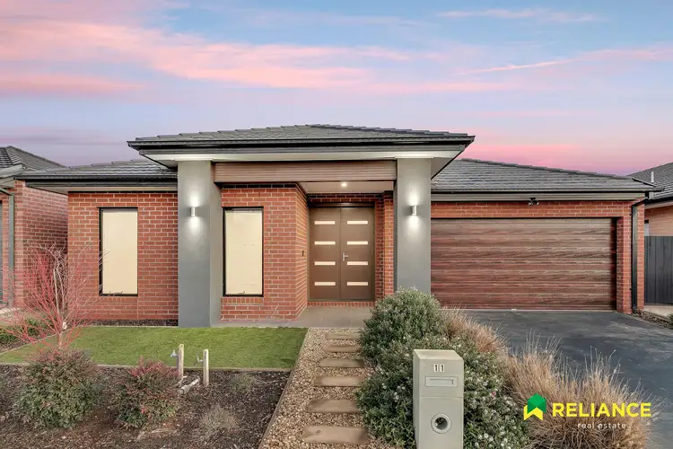 11 Horsley Street, Thornhill Park VIC 3335