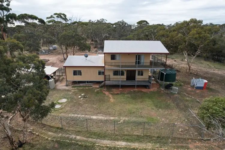63 Cowring Street, Kauring WA 6302