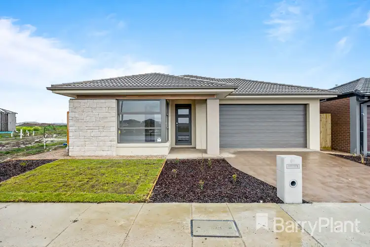 67 Presentation Boulevard, Winter Valley VIC 3358