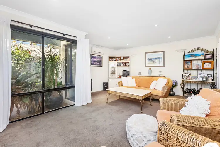 Sixth view of Homely house listing, 6 Loncar Rise, Gwelup WA 6018