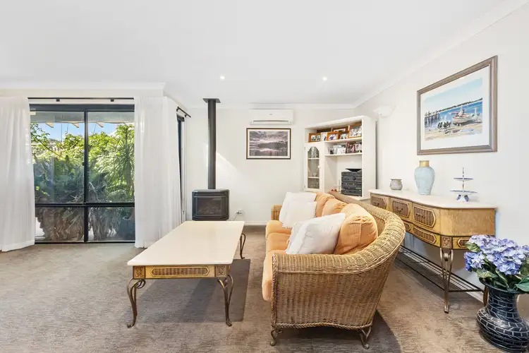 Seventh view of Homely house listing, 6 Loncar Rise, Gwelup WA 6018