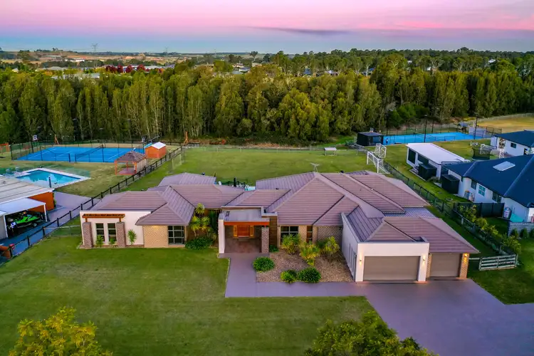 Main view of Homely house listing, 4 Portrush Crescent, Luddenham NSW 2745
