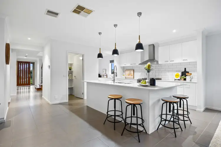 Fourth view of Homely house listing, 8 Signature Drive, Alfredton VIC 3350