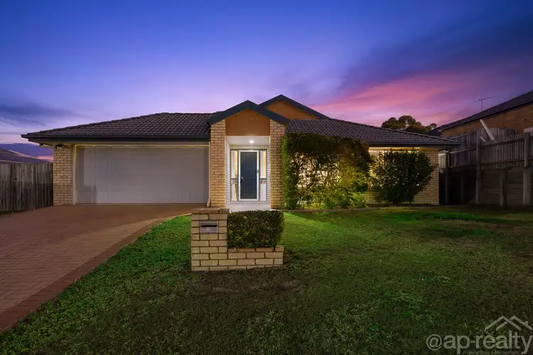 3 Parkside Place, Forest Lake QLD 4078