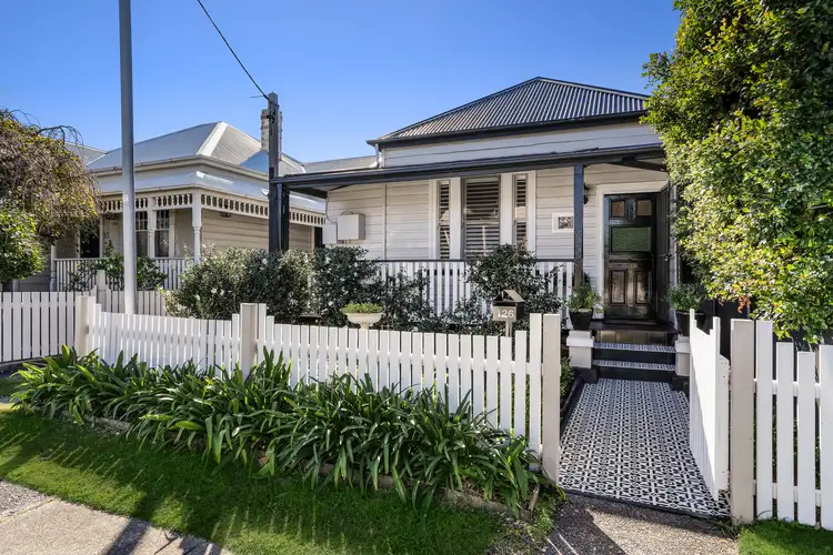 126 Turnbull Street, Hamilton South NSW 2303